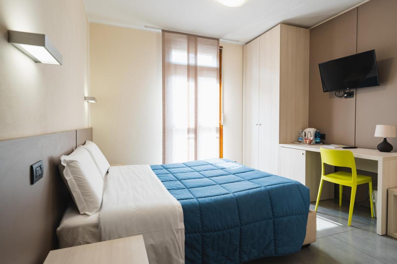 Parini Hotel Bosisio Parini Exteriér fotografie