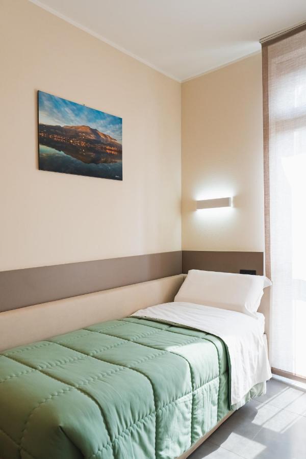 Parini Hotel Bosisio Parini Exteriér fotografie