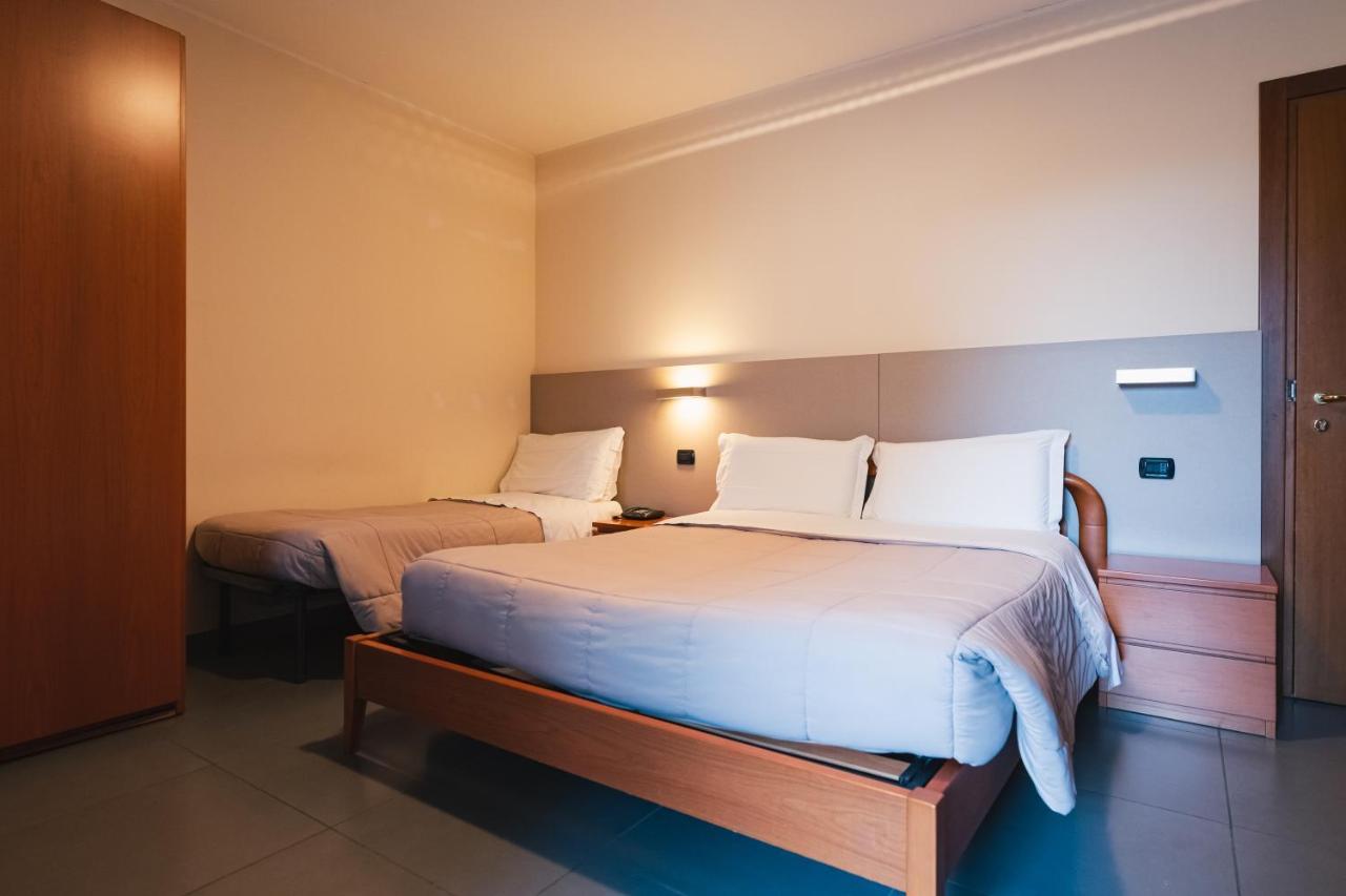 Parini Hotel Bosisio Parini Exteriér fotografie