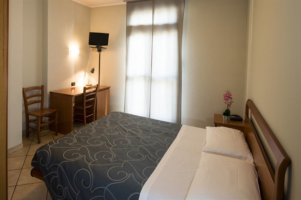 Parini Hotel Bosisio Parini Exteriér fotografie